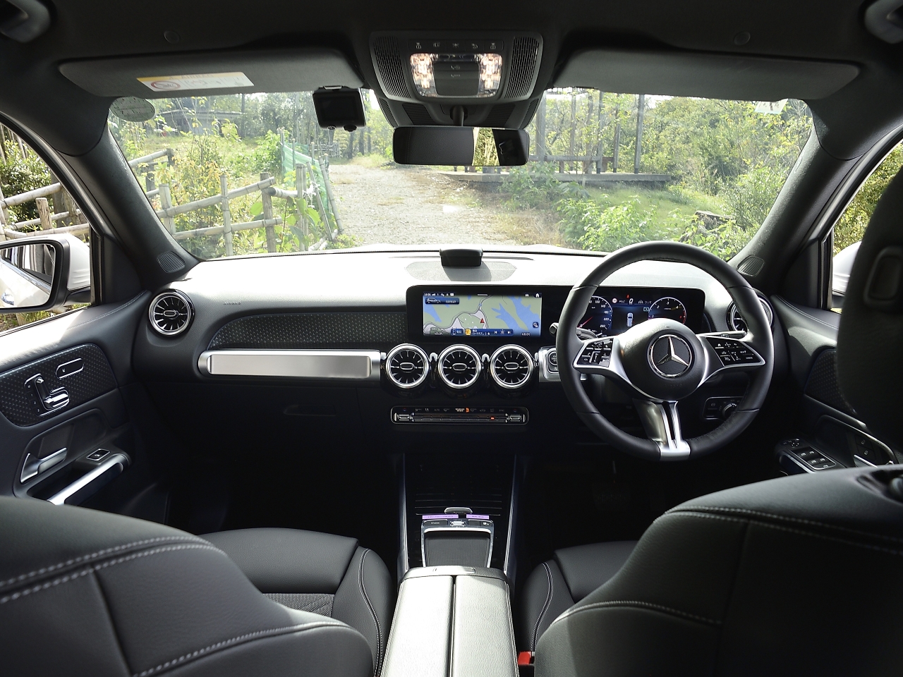 ﾒﾙｾﾃﾞｽ･ﾍﾞﾝﾂ GLB 200 d 4MATIC_3